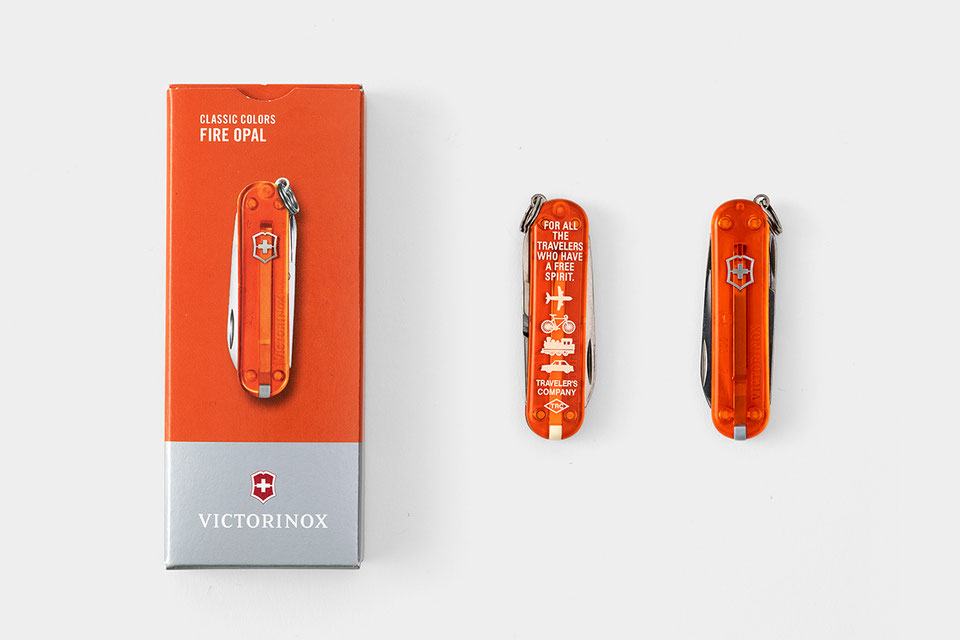 VICTORINOX × TRAVELER'S COMPANY クラシックSD シロクマ